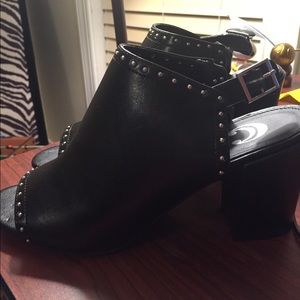 Charming Charlie black sandals size 9